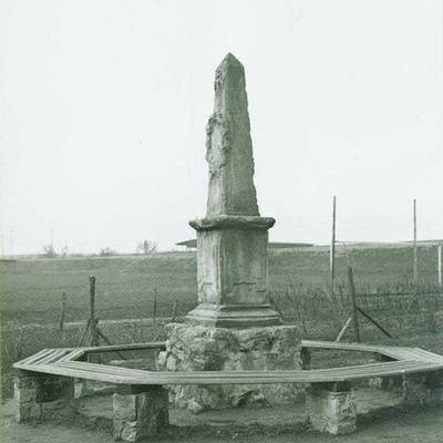 Abb. 3 Historische Aufnahme des Kartoffeldenkmals von 1941. Foto LDA Sachsen Anhalt, Archiv